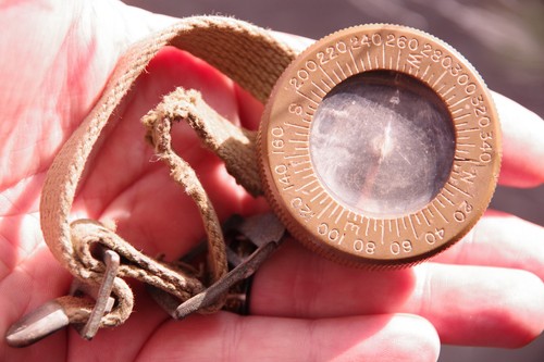 Ww2 wrist compass american - ww2,